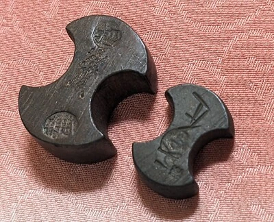 JAPAN　Weight　Goto Shirobei  Family Fundo　5 Momme (18.78ｇ)　2 Momme (7.37ｇ) - Image 1 of 4