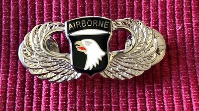 Prendedor de sombrero aerotransportado 101st Foto 1 de 4