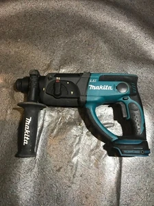 Makita 18v DHP202 SDS Hammer Drill - Picture 1 of 8