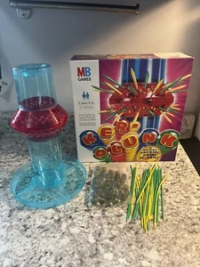 KerPlunk A Nerve Racking Game of Skill! MB Games 1996 Vintage Complete - Bild 1 von 4