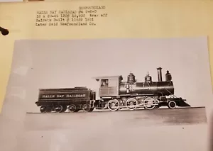 VECCHIA FOTOGRAFIA FERROVIA B&W 1891 Halls Bay RR #4 Baldwin locomotiva a vapore NFLD - Foto 1 di 1