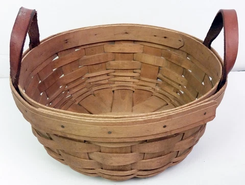 Handmade basket oval by 19th Century 10.5"L x 9.75"W x 4"H leather handles Cover