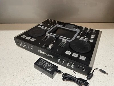 NUMARK iDJ2 iPod DJ Mixing Console with Power Supply - Image 1 of 4