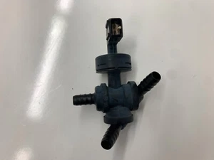 01-09 Volvo S60 V70 XC70 S80 Brake Booster Vacuum Switch DSTC 30645383 - Picture 1 of 5