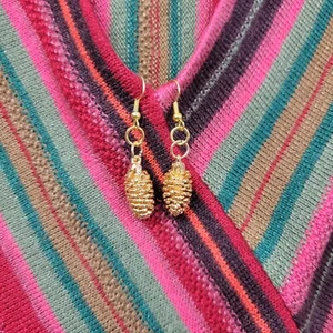 Pendientes de piña enchapados en oro de 24 quilates perforados colgantes naturaleza joyería otoño nuevos - Imagen 1 de 8