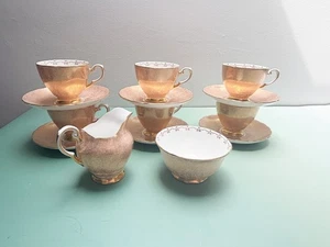 Vintage Tuscan China Tea Cup and Saucer Set – Gold Pattern, Made in England - Picture 1 of 24