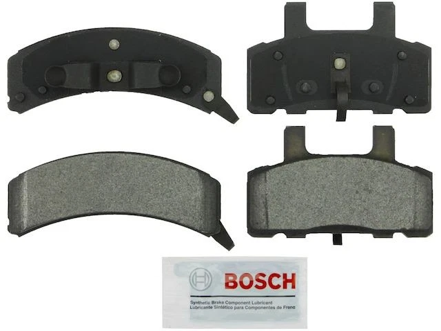 Front Brake Pad Set For 1988-1999 GMC K1500 1989 1990 1991 1992 1993 VG984XP - Image 1 of 1