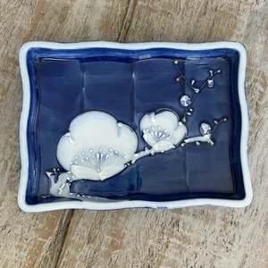 Plato de cerámica rectangular japonés azul y blanco - Imagen 1 de 9