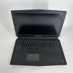 Dell Alienware 17 R2 60Hz FHD 2.5 GHz i7-4710HQ 16GB 1TB HDD GTX 970M Excellent - Picture 1 of 10