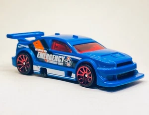 Loose 2013 Hot Wheels Emergency Responsae Unit - Picture 1 of 8