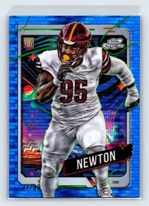 2024 Topps Chrome Cosmic Jer’Zhan Newton Rookie Blue Space Dust /99 - Foto 1 di 2