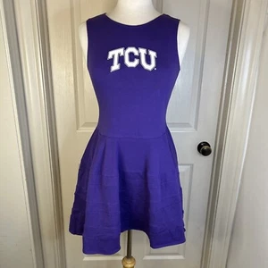 Vestido TCU Game Day Nuevo con Etiquetas Púrpura Estilo Tanque con Falda Completa en Niveles Wm Med Hecho en EE. UU. - Imagen 1 de 11