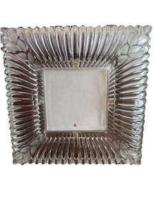 Mikasa Square Crystal Photo Frame Holds 6x6 Photo 10x10 Inches - Bild 1 von 3