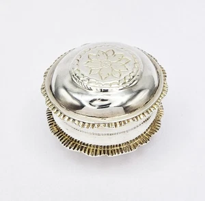 19TH CENTURY SWEDISH SOLID SILVER GILT PATCH / SNUFF BOX c1840 - Picture 1 of 9