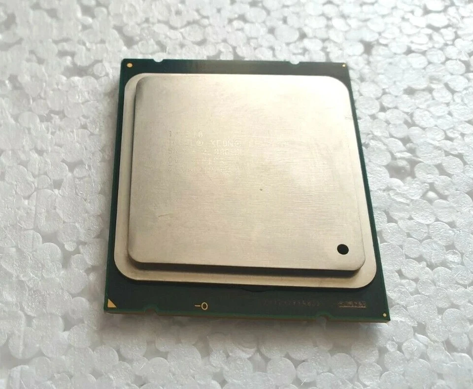 Intel Xeon E5-2650-V1 SR0H4 20MB L3 Cache 2.00 GHz 8 Core/16 Thread 8GT/s 95w - Image 1 of 1