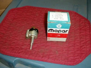 NOS MOPAR 1972-4 B BODY RALLYE DASH 3 SPD WIPER SWITCH - Picture 1 of 1