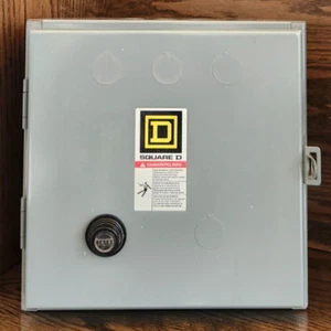 SCHNEIDER ELECTRIC 8736SCG8V02S Talla 1 | 3 Polos | 8736SCO8S Starter Square D - Imagen 1 de 7