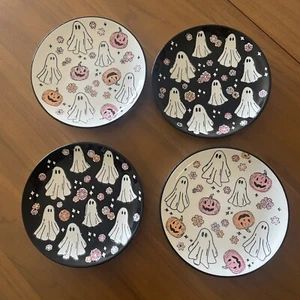 Set of 4 Halloween Plates Ghost Pumpkin Black & White Ceramic Spooky Cute Decor - Picture 1 of 15