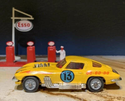 Chevrolet Corvette Sting Ray Original Excelente Juguetes Corgi Lazy Bones De Colección Foto 1 de 4