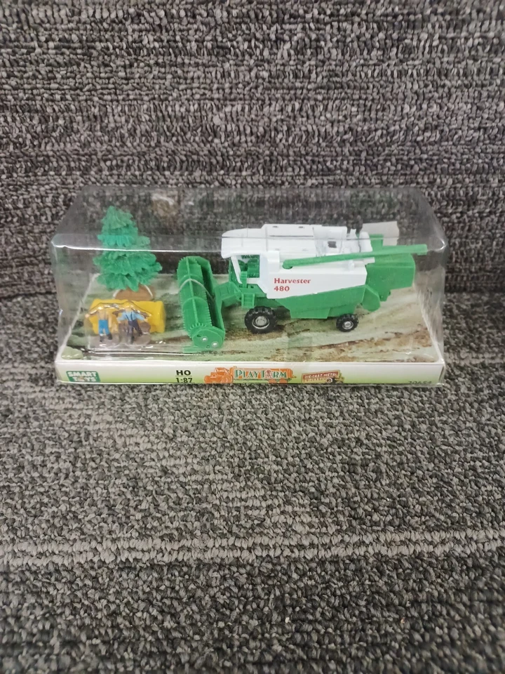 1:87 Scale Harvester 480 Diecast By Smart Toys - Image 1 of 1