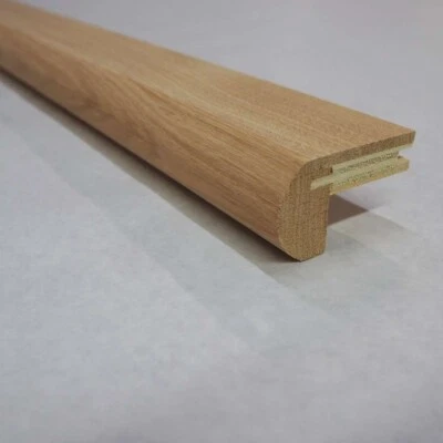 Toro tondo in rovere grezzo per scale con parquet o finale di pavimento - Immagine 1 di 4