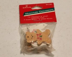 3 Holzbären und 3 Holztauben ~ ungeöffnet ~ 1988 Punze Miniatur Ornamente - Bild 1 von 2