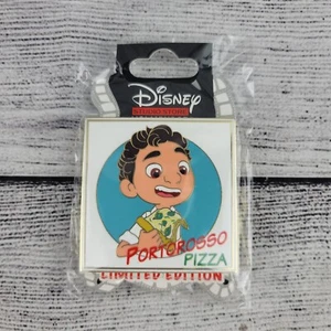 Pin de pizza Disney D23 Expo 2022 DSSH Luca Portorosso LE 500 - Imagen 1 de 1