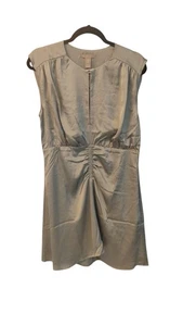 H&M kurzärmliges schlupfartiges Kleid in olivgrün Gr. M Neu mit Etikett - Bild 1 von 6