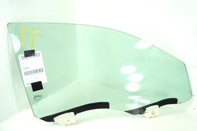 2011-2014 Chrysler 200 Sedan Front Door Window Glass Passenger Right RH OEM - Image 1 of 3