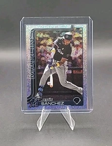 2025 Topps Series 1 Sandglitter Jesus Sanchez #157 Miami Marlins - Picture 1 of 2
