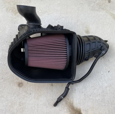 Dodge Challenger SRT Hellcat 2015-2023 6,2 L admisión de aire Foto 1 de 4