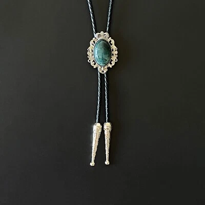 Collar de Boda Occidental Natural Bosque Jade Bolo Corbata Patrón Corona Plateada Foto 1 de 4