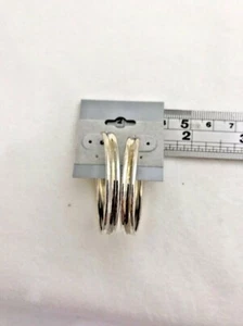 Sterling Silver .925 Ribbed 1 1/2" Hinged Hoop Earrings - Picture 1 of 11