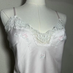 Camicia anni 70 Barbizon vintage rosa medio coquette pizzo ricamato bordo floreale - Foto 1 di 9