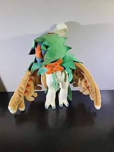 Pokemon Center Original 2017 DECIDUEYE 12" X 24” Peluche Juguete Alas Posables - Imagen 1 de 15