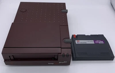 Iomega IO80-PX3 Ditto Easy800 Tape Drive with Cables and One Cartridge - Image 1 of 3