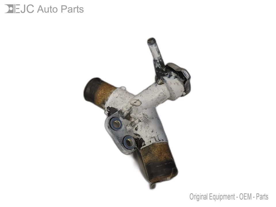 Entrada de refrigerante para Toyota Yaris 1.5 06-17 Foto 1 de 4