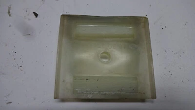 (10) Mercedes-Benz CL 500 C140 (W140) Seitenscheibe halter 1267250897 schieber — 第 1/2 张图片