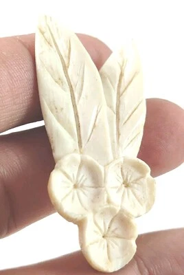 Vecchia spilla vintage in osso fatta a mano elefanti scolpita bellissima moda... - Immagine 1 di 4