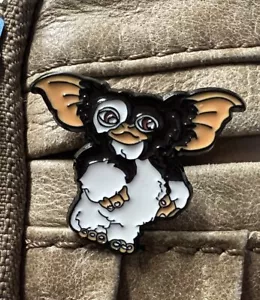 GREMLINS GIZMO Smalto SPILLA Carino Mostro Mogwais - Foto 1 di 4