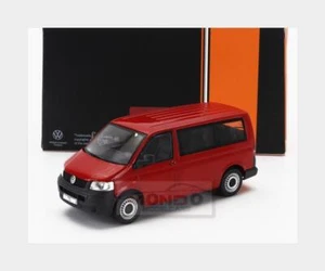 1:43 IXO Volkswagen T5 Tdi Minibus 2003 Red CLC564N.22 Modellbau - Bild 1 von 2