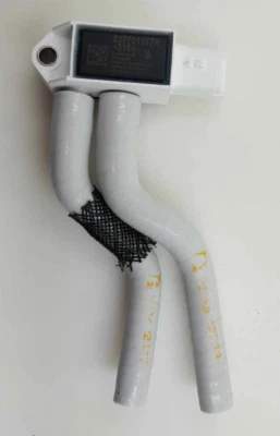 Capteur FAP 227701177R neuf avec 2 durites 208743100R renforcées neuves - Imagen 1 de 2