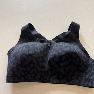 Lululemon Women’s Black Camo Enlite Running Bra. High Support. Size 36D - Picture 1 of 12