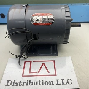 DAYTON 2N947G HP 2 RPM 3500 Volts 208-220/440 - Picture 1 of 5