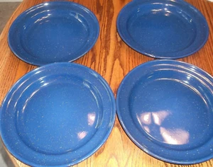 Set of 4 Blue & White Speckled Enamelware 10 1/2" Pie Plates Home or Camp - Picture 1 of 3