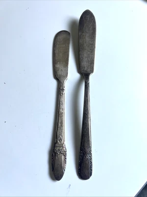 Vintage 1847 Rogers Bros Silverplate Butter Spreader First Love Lot Of 2 Tarnish - Image 1 of 4