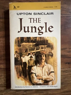 THE JUNGLE by Upton Sinclair 1965 VINTAGE Classic Paperback Book  - Image 1 of 4