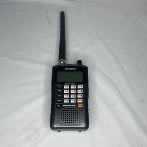 Uniden BCD325P2 Handheld TrunkTracker V Scanner - Zdjęcie 1 z 14