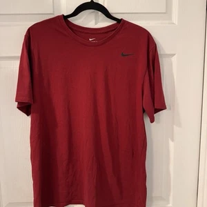 Nike Shirt Herren XL Extra Large Rot Kurzarm Dri Fit Aktiv Freizeit Training - Bild 1 von 6