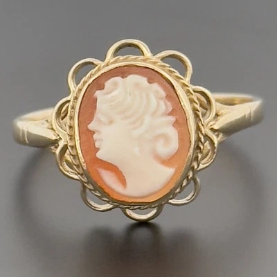 Anillo camafeo de oro amarillo de 9 quilates talla P 1/2 con sello Foto 1 de 4